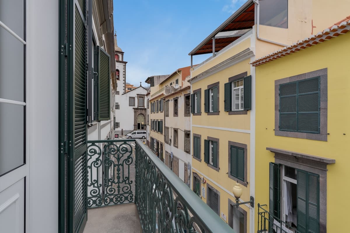 Balcony facing the street