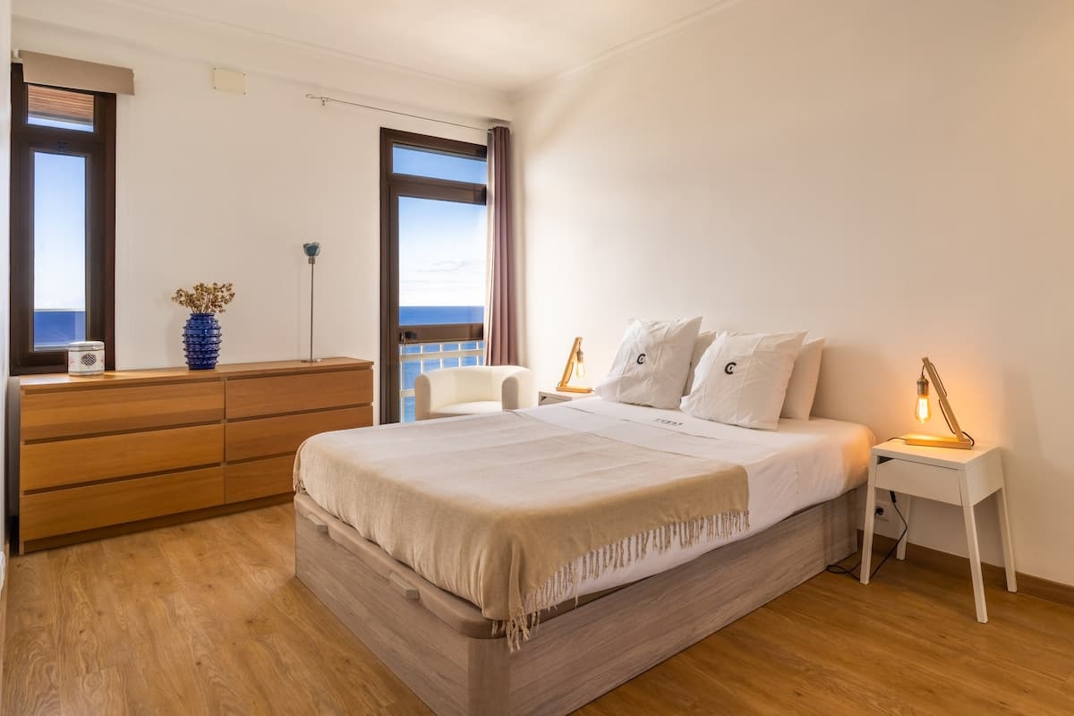 Quarto com cama King Size