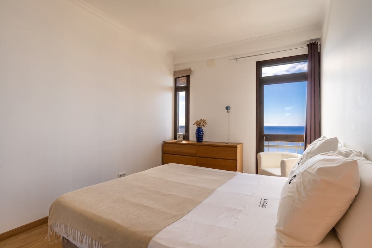 Quarto com cama King Size