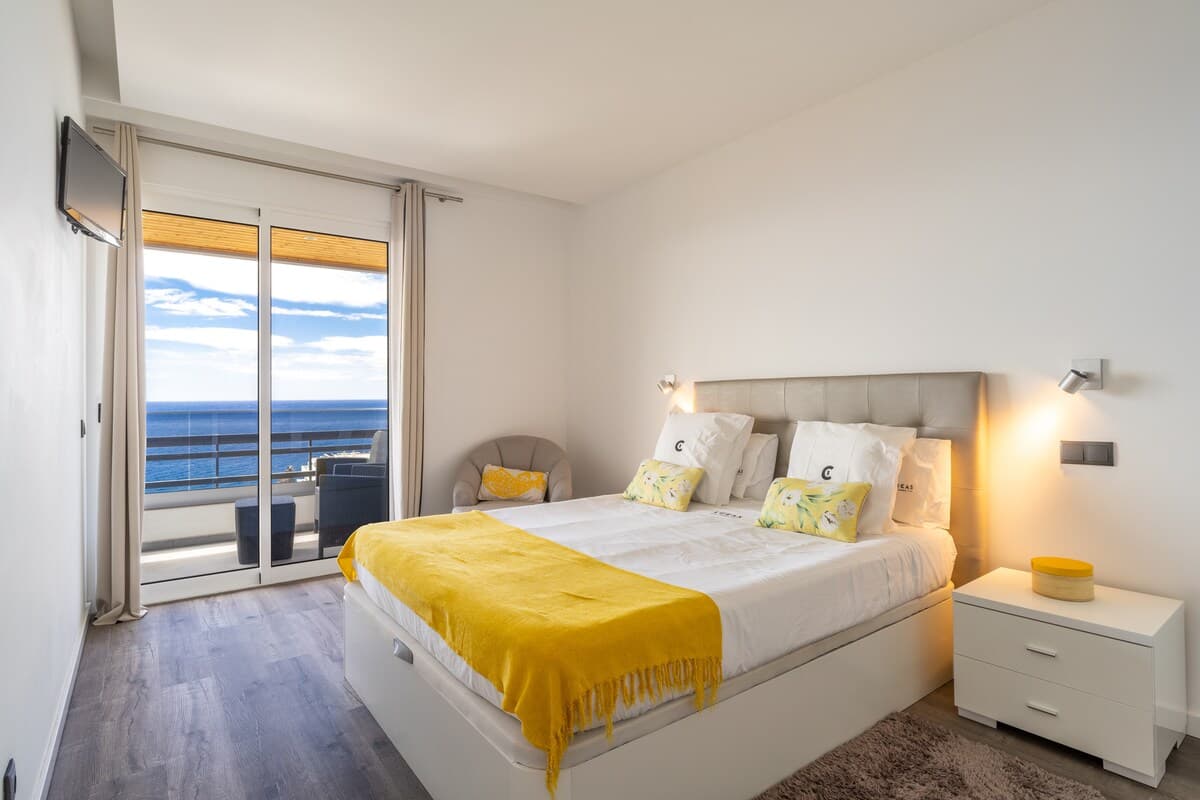 Quarto com cama King Size